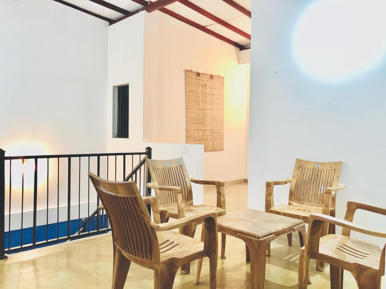 House Of Ahasna Bed & Breakfast Katunayaka Dış mekan fotoğraf