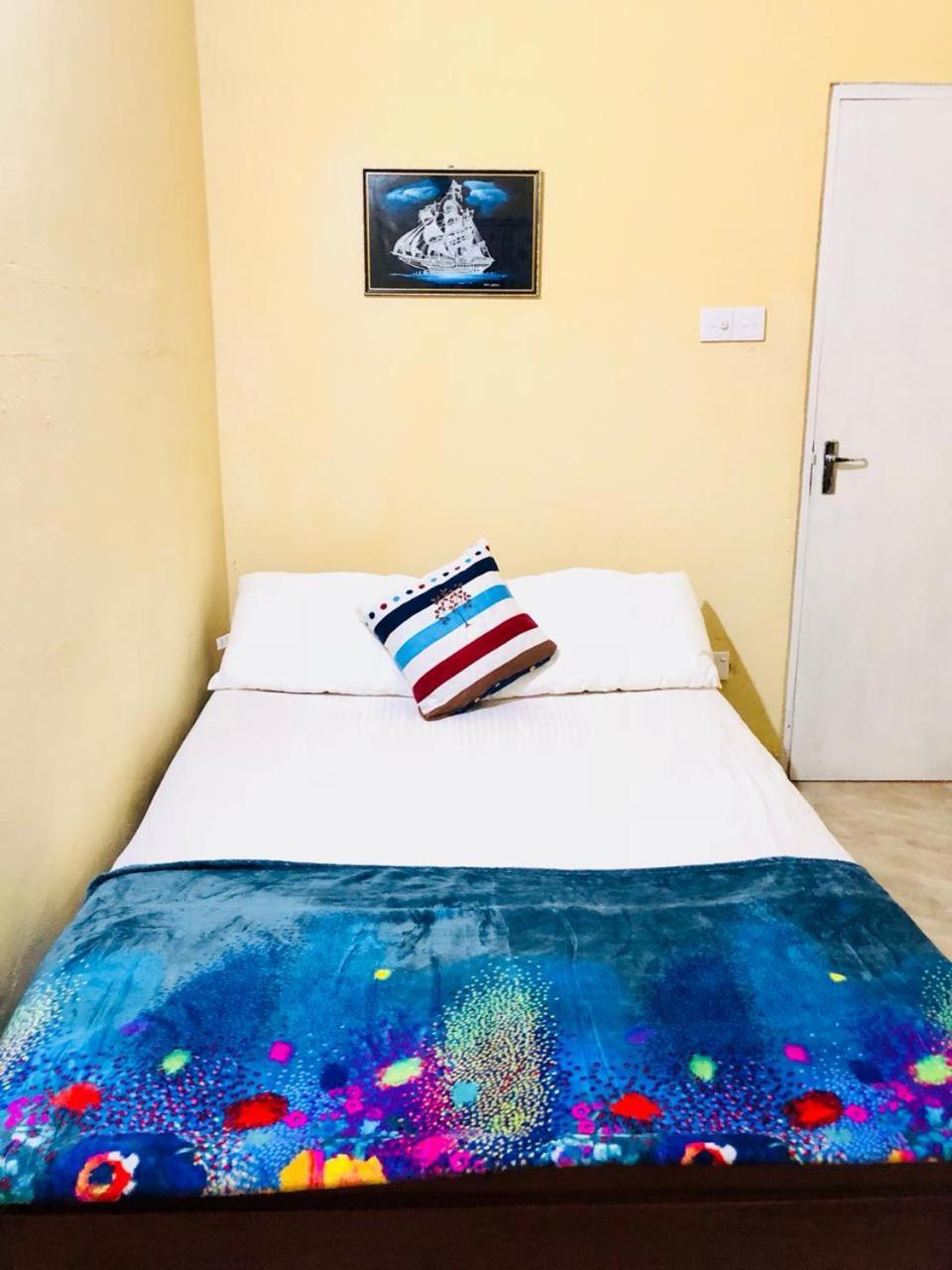 House Of Ahasna Bed & Breakfast Katunayaka Dış mekan fotoğraf
